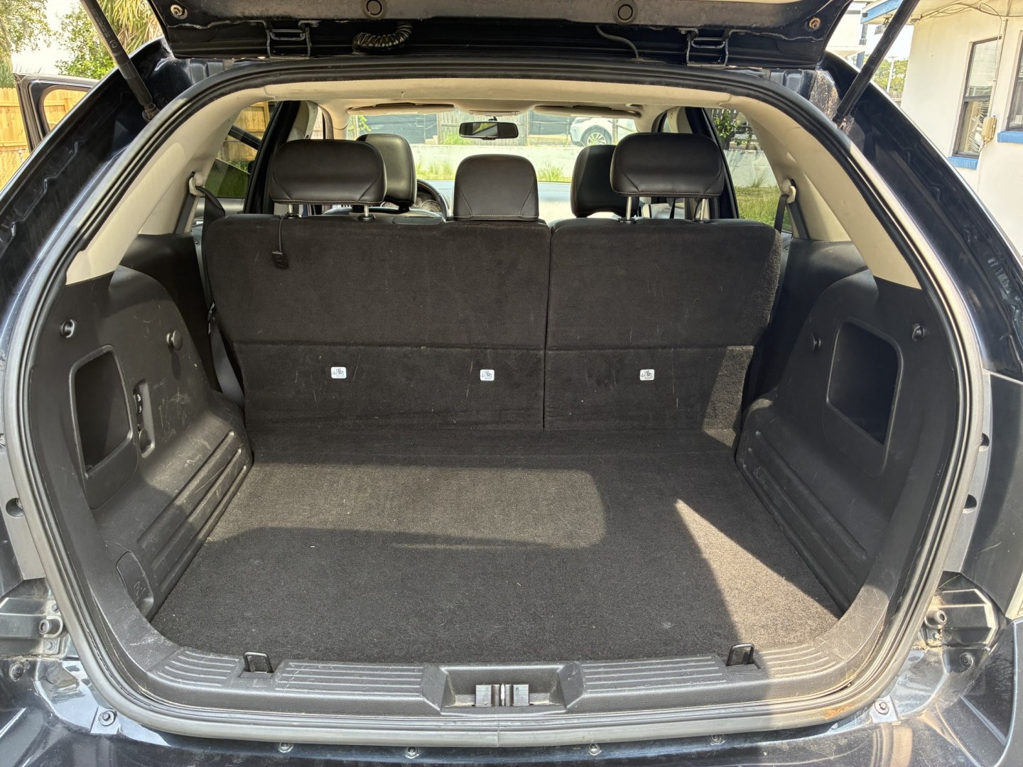 2010 Ford Edge SEL AWD (2FMDK4JC0AB) with an 3.5L V6 DOHC 24V engine, 6A transmission, located at 1758 Cassat Ave., Jacksonville, FL, 32210, (904) 384-2799, 30.286720, -81.730652 - CASH SPECIAL!!!!! 2010 FORD EDGE SEL AWD MODEL LOW 164,443 MILES ONLY $4111.00 PLUS TAX TAG AND TITLE!!!!! THIS ONE IS EXTRA CLEAN AND RUNS GREAT LEATHER ALLOYS DUAL EXHAUST ICE-COLD AIR-CONDITIONING WELL MAINTAINED YOU WON'T BE DISSAPOINTED CALL ROB TODAY @ 904-384-2799- Photo#18
